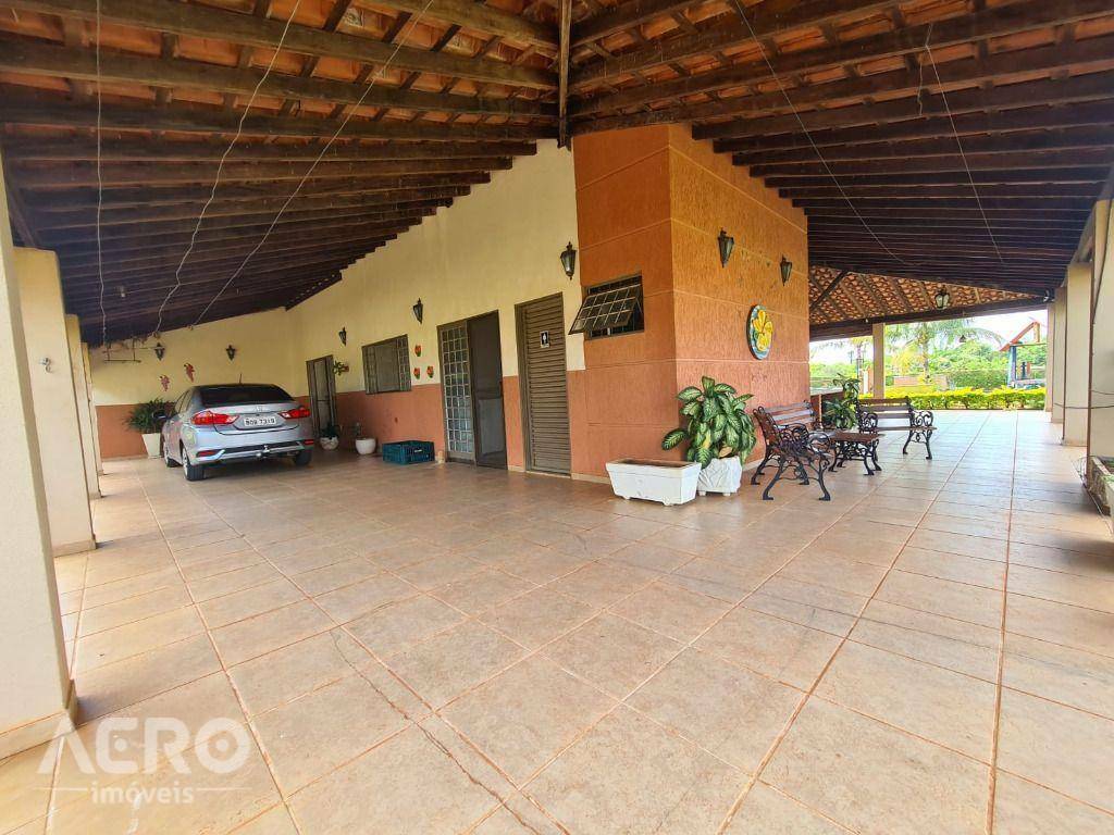 Chácara à venda com 4 quartos, 450m² - Foto 50