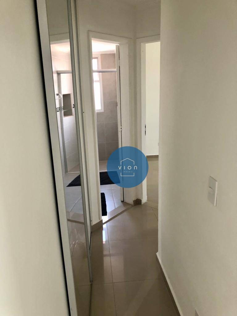 Apartamento para alugar com 1 quarto, 55m² - Foto 6