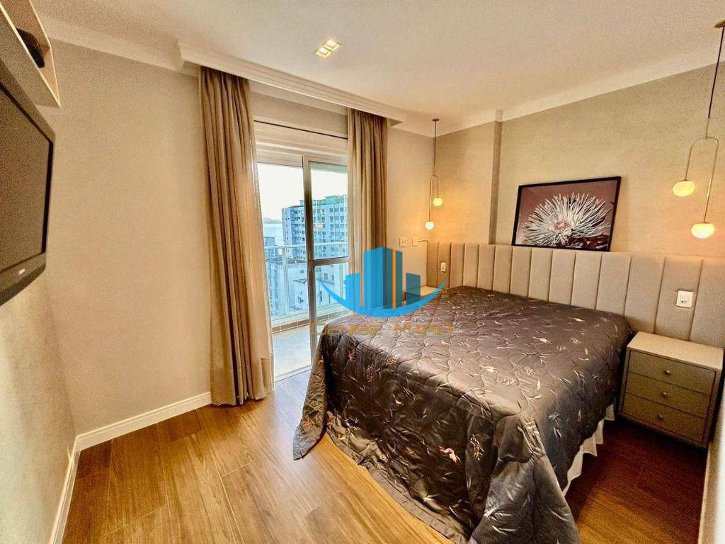 Apartamento à venda com 3 quartos, 130m² - Foto 18