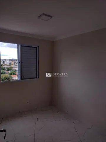 Apartamento à venda com 2 quartos, 44m² - Foto 11