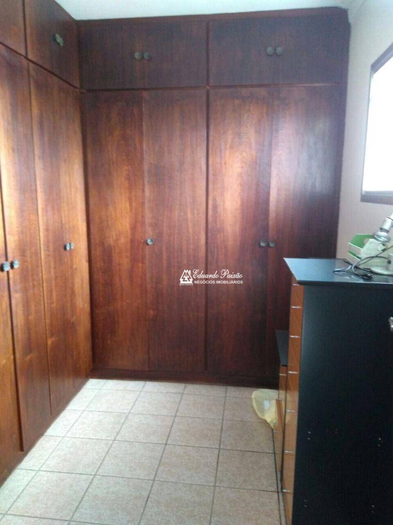 Sobrado à venda com 3 quartos, 236m² - Foto 14