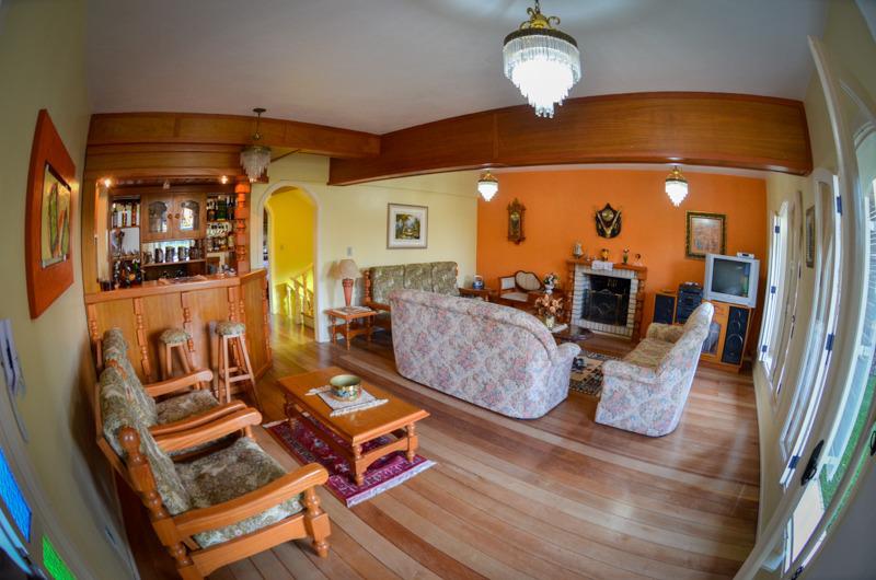 Casa à venda com 3 quartos, 236m² - Foto 17