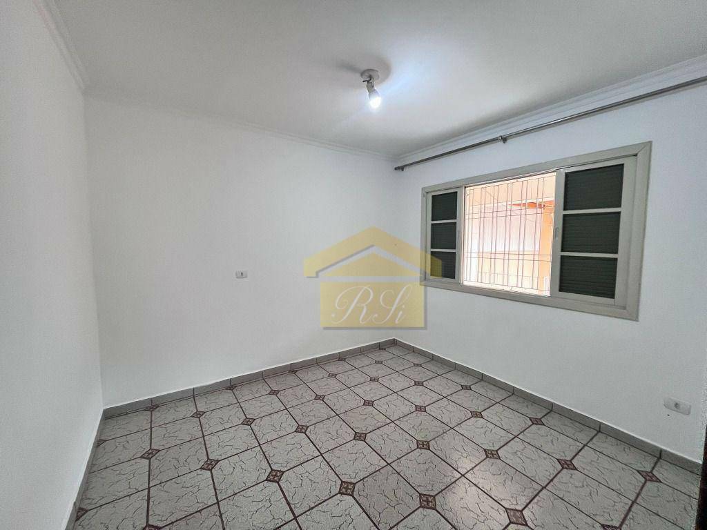 Casa para alugar com 2 quartos, 76m² - Foto 4