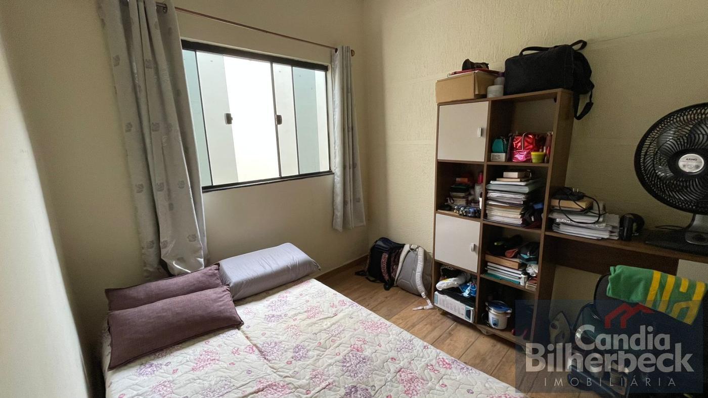 Casa à venda com 3 quartos, 200m² - Foto 6