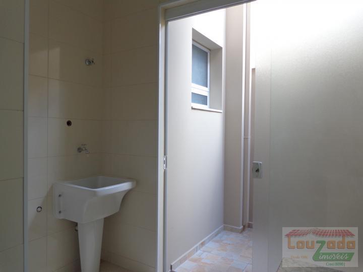 Apartamento para alugar com 1 quarto, 50m² - Foto 9