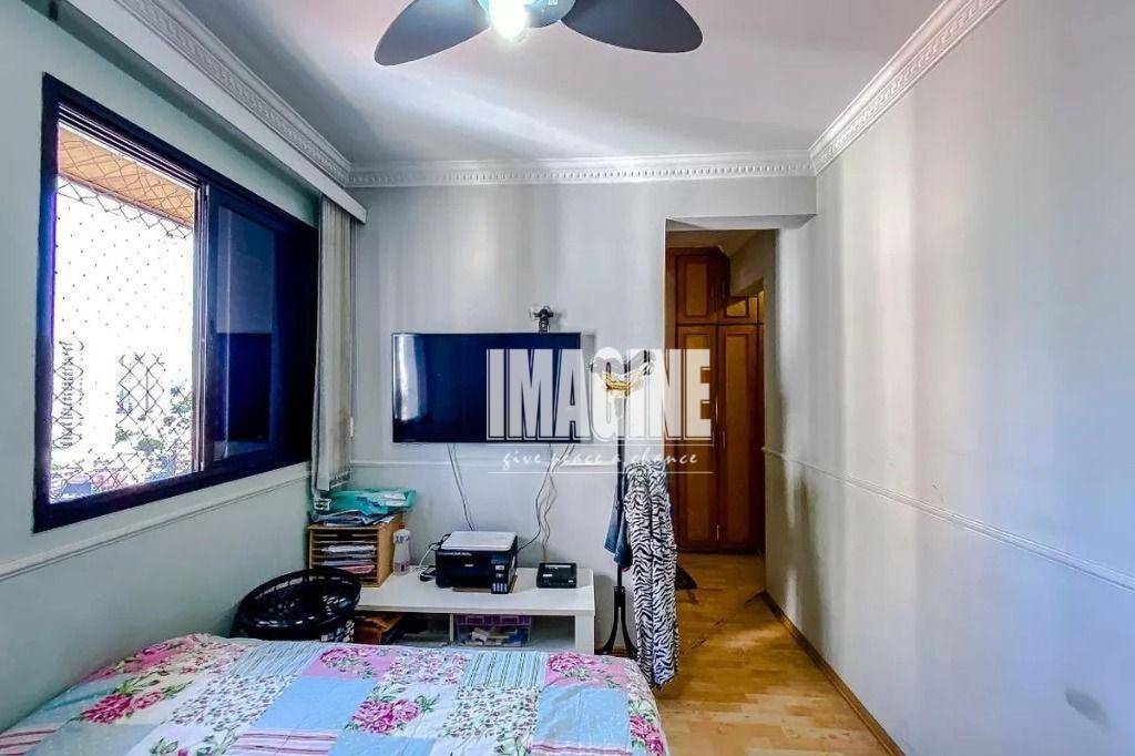 Apartamento à venda com 3 quartos, 107m² - Foto 11