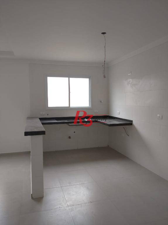 Sobrado à venda com 2 quartos, 100m² - Foto 1