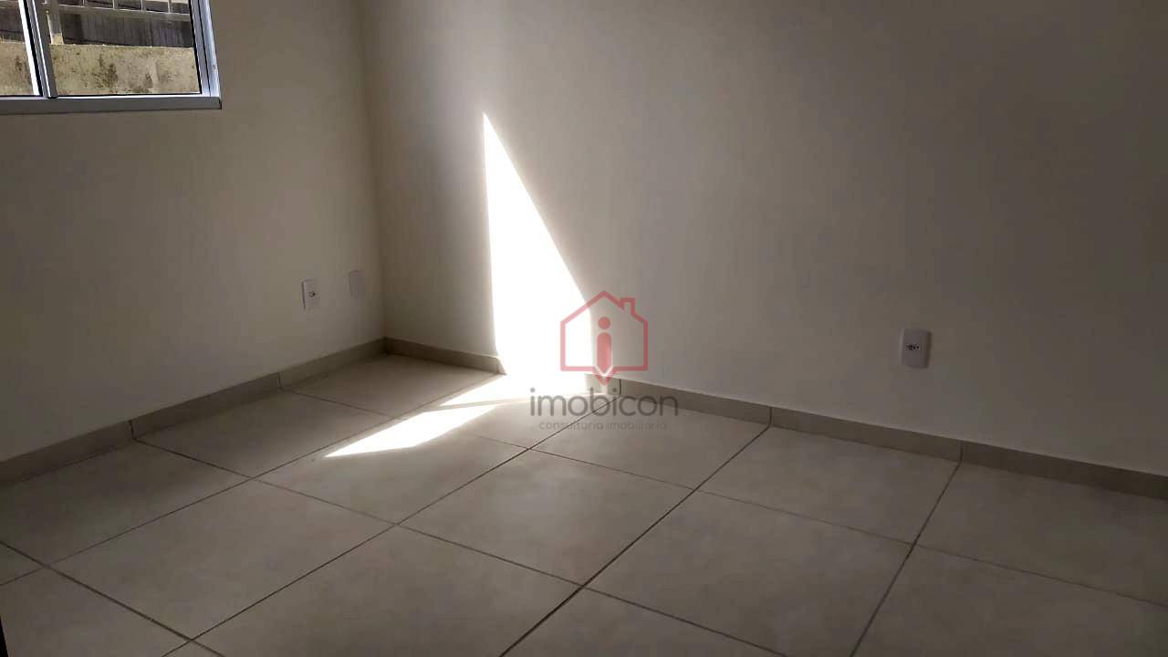 Apartamento à venda com 2 quartos, 41m² - Foto 13