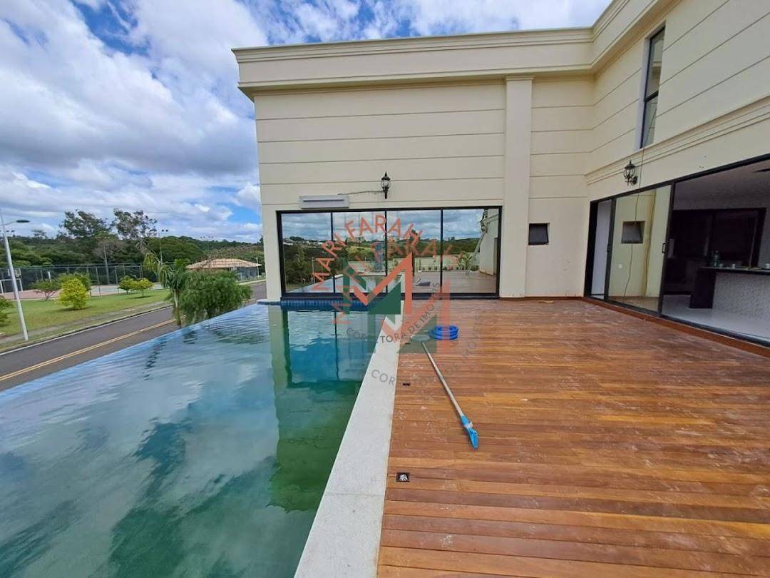 Casa de Condomínio à venda com 5 quartos, 498m² - Foto 3