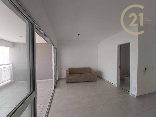 Apartamento à venda com 1 quarto, 40m² - Foto 2