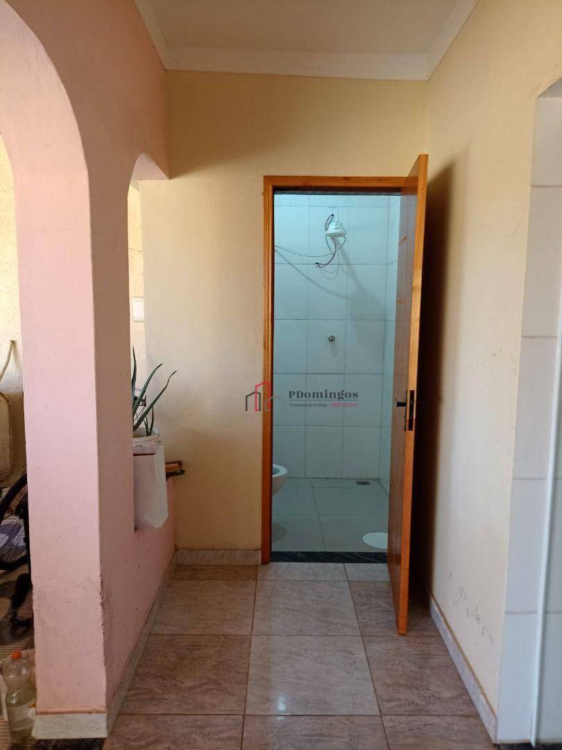 Casa à venda com 3 quartos, 166m² - Foto 12