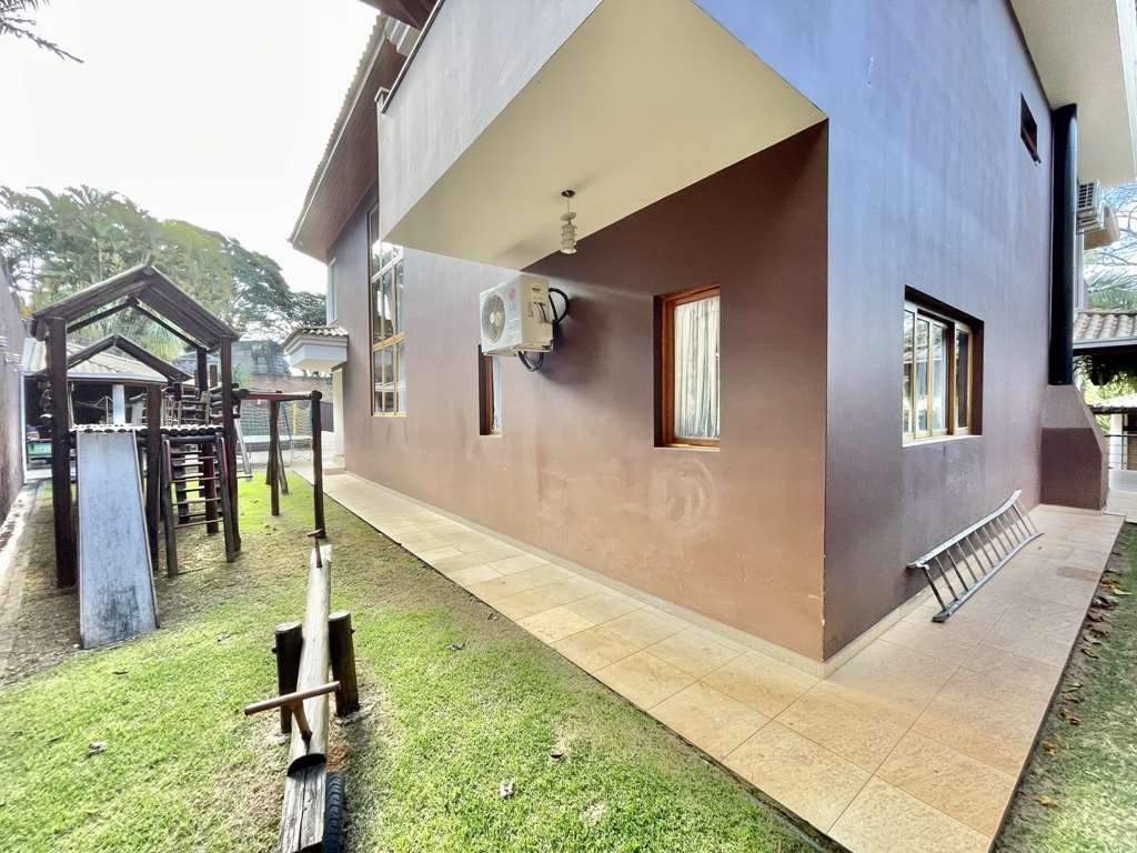 Casa de Condomínio à venda e aluguel com 5 quartos, 890m² - Foto 48