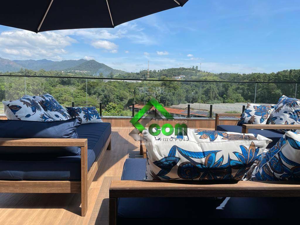 Casa de Condomínio para alugar com 4 quartos, 435m² - Foto 75