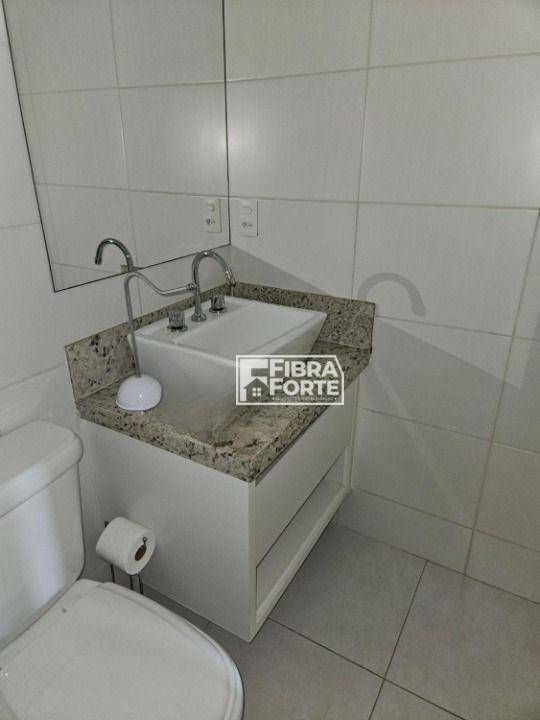 Apartamento à venda com 2 quartos, 62m² - Foto 5