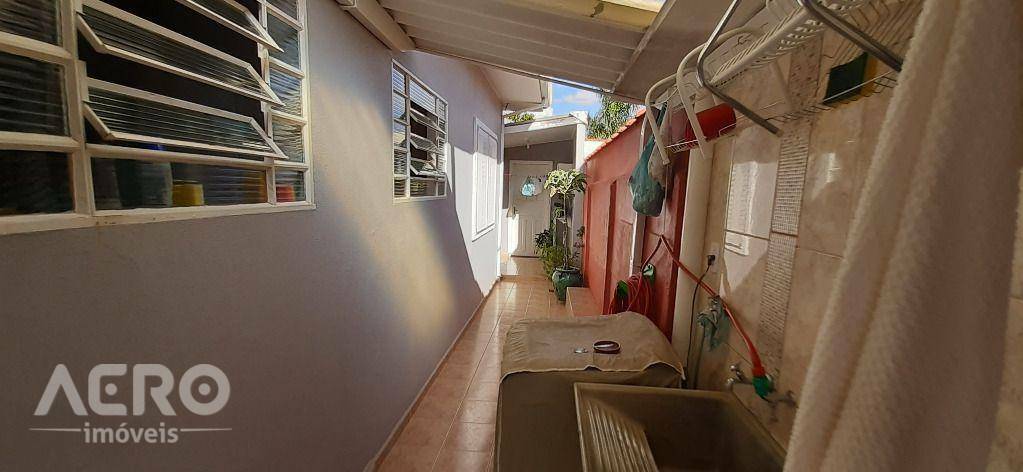 Casa à venda com 3 quartos, 160m² - Foto 22