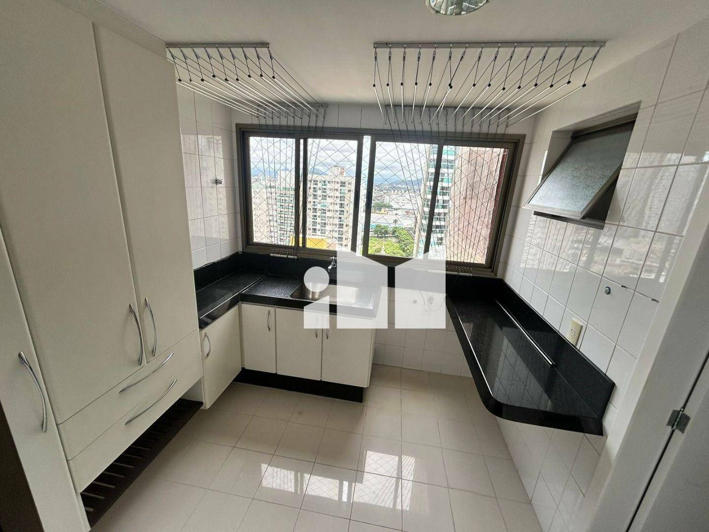 Apartamento à venda com 4 quartos, 168m² - Foto 17