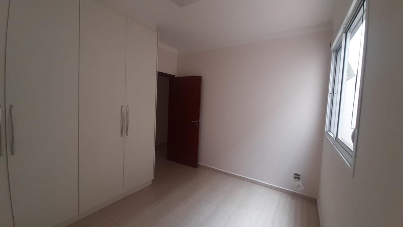 Casa para alugar com 3 quartos, 180m² - Foto 19