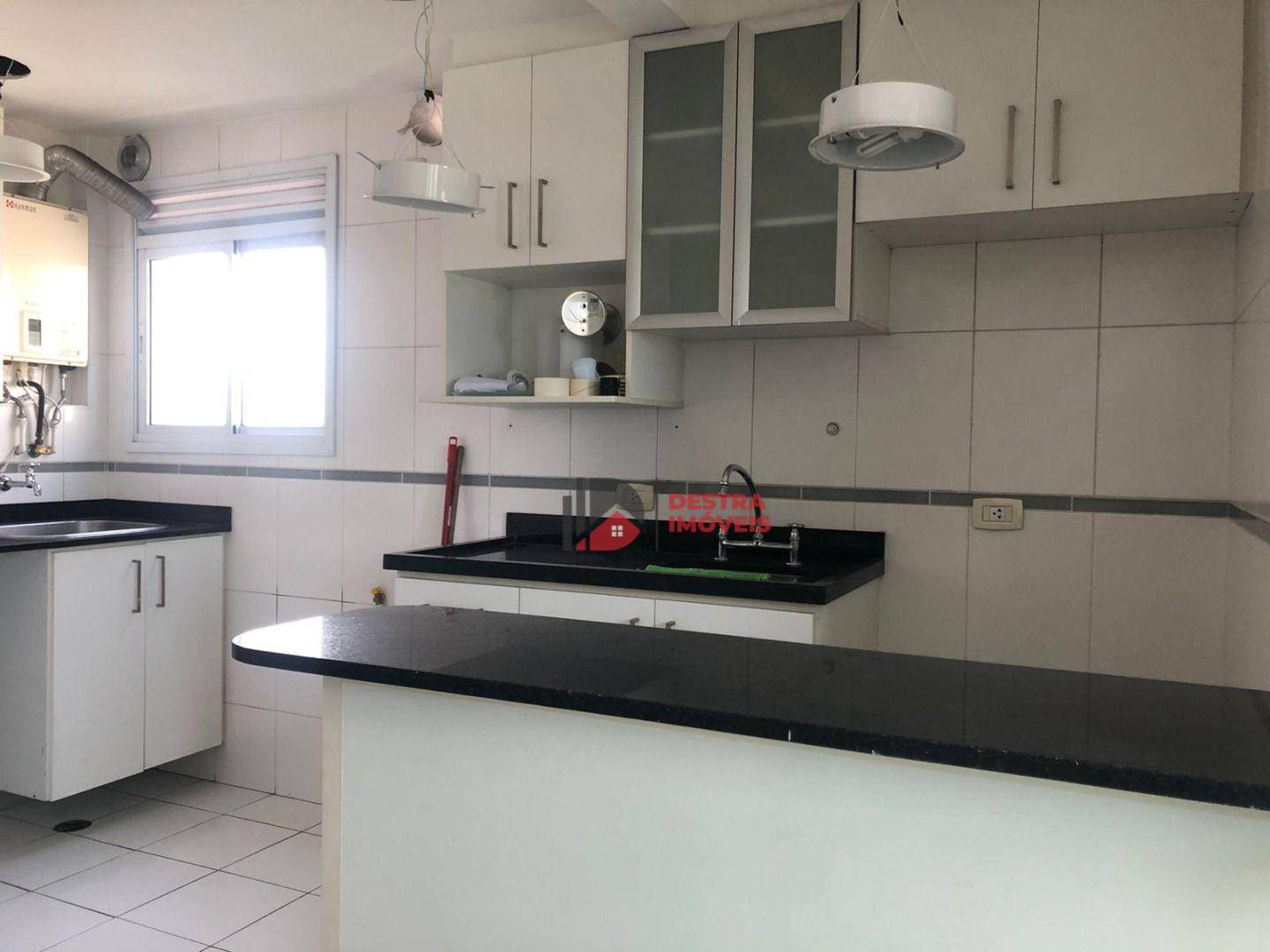 Apartamento à venda com 2 quartos, 59m² - Foto 12