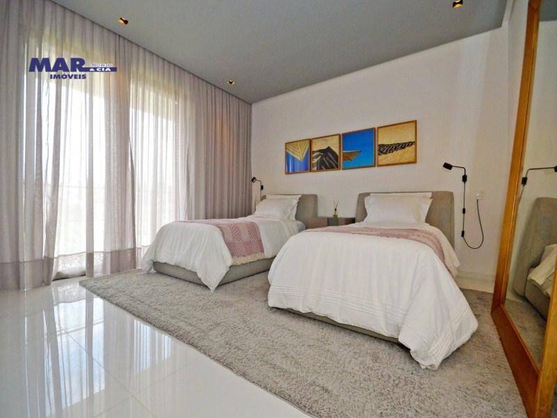 Casa à venda com 8 quartos, 1374m² - Foto 28