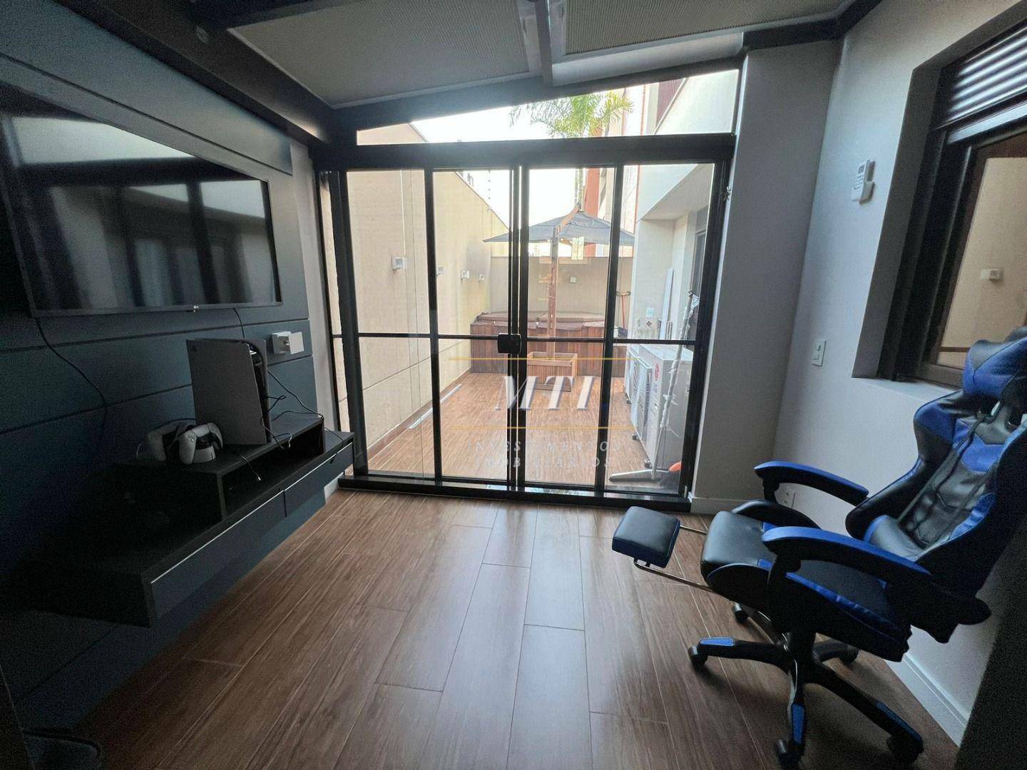 Apartamento à venda com 3 quartos, 185m² - Foto 8