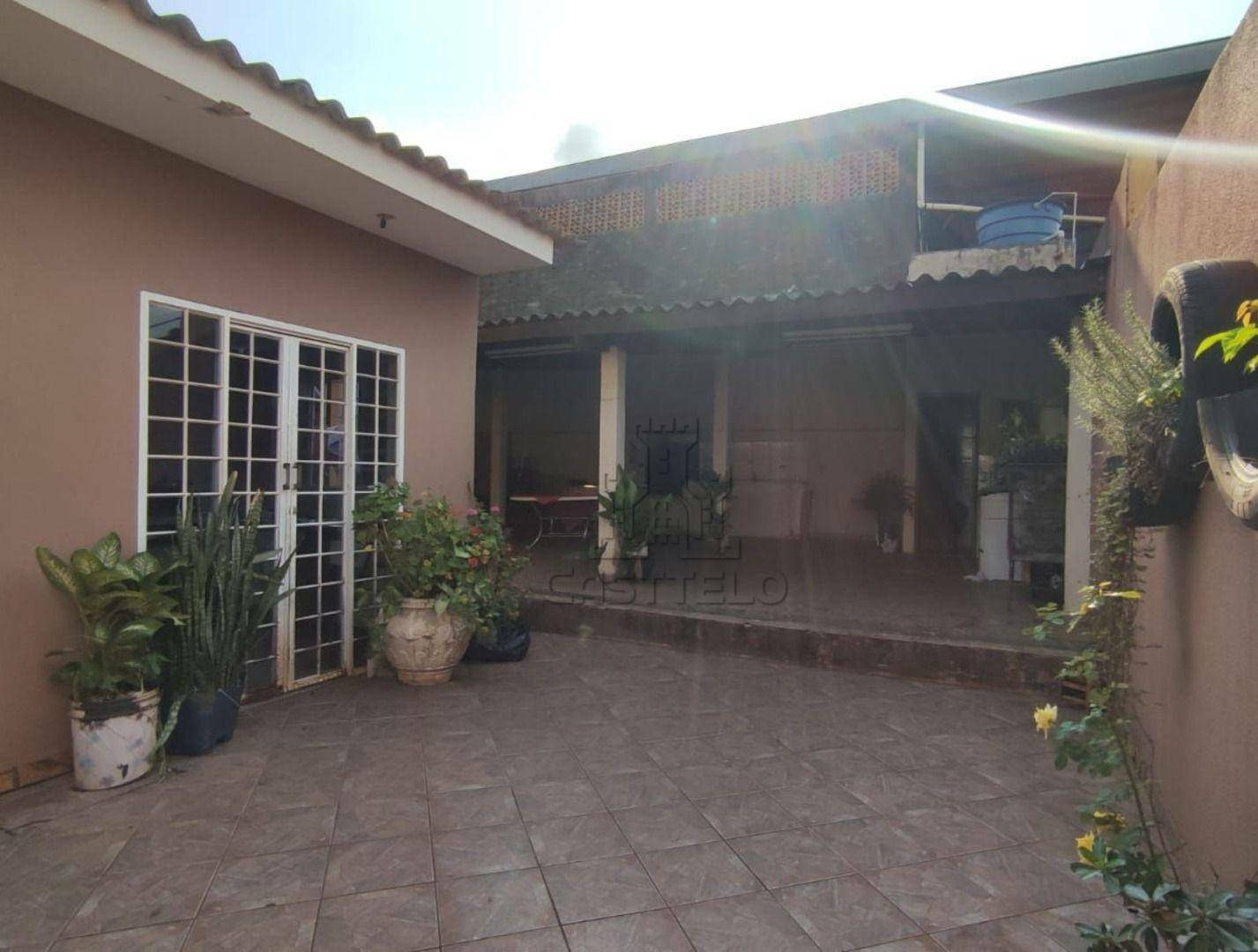 Casa à venda com 3 quartos, 110m² - Foto 14