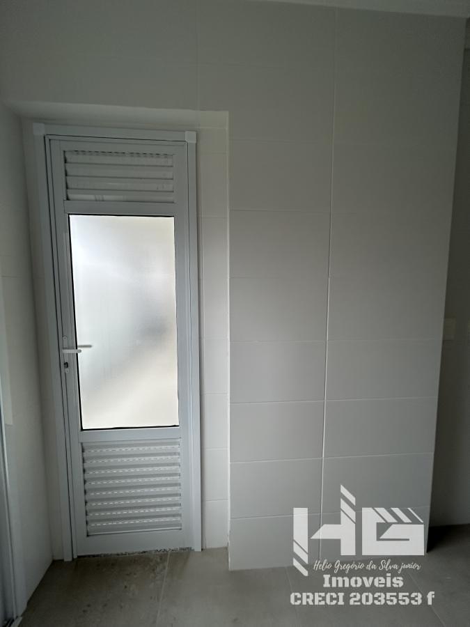 Apartamento à venda com 3 quartos, 98m² - Foto 12