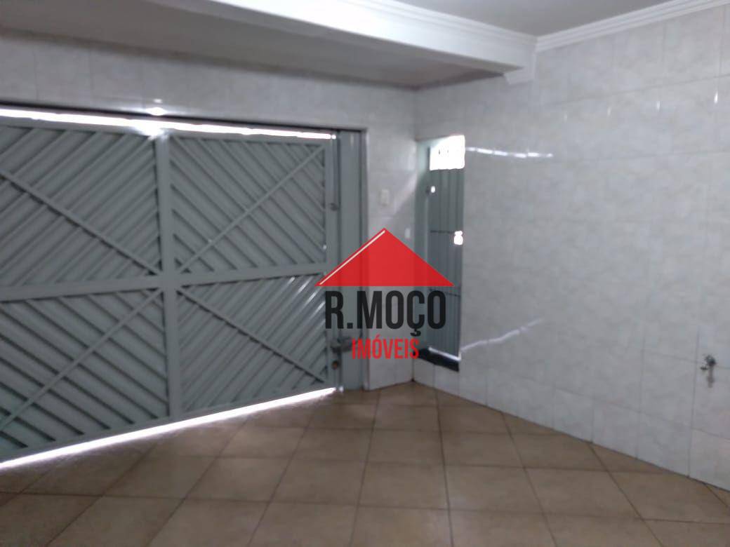 Casa à venda com 2 quartos, 120m² - Foto 3