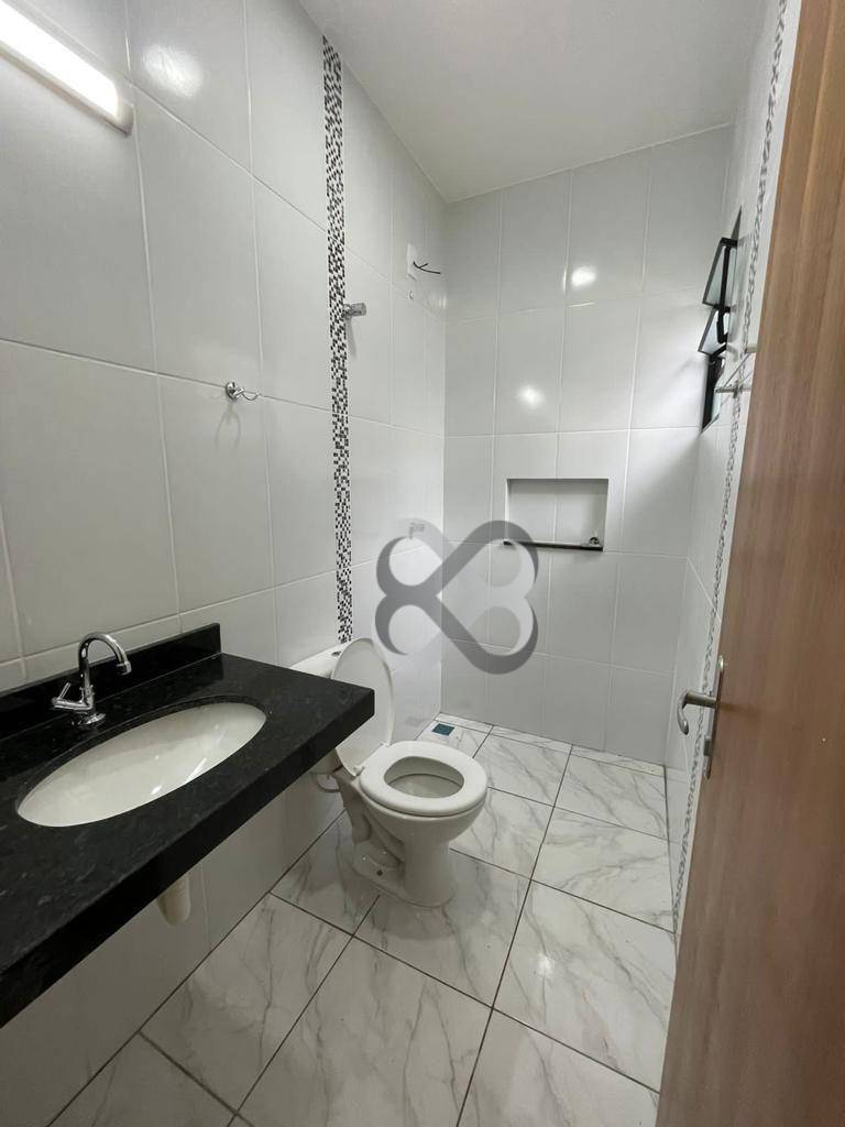 Casa à venda com 3 quartos, 70m² - Foto 9