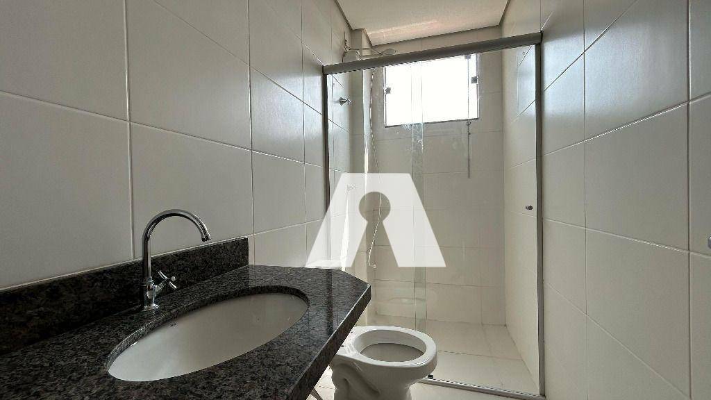 Apartamento para alugar com 3 quartos, 77m² - Foto 8