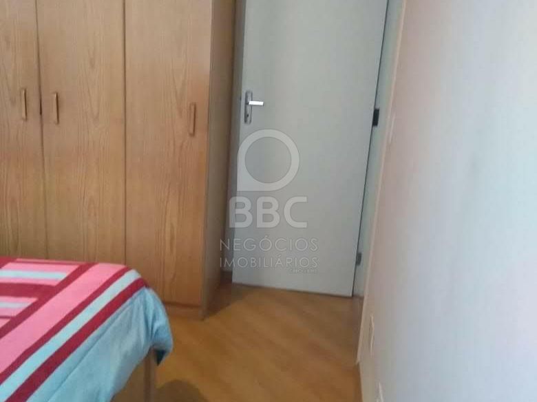 Apartamento à venda com 2 quartos, 64m² - Foto 9