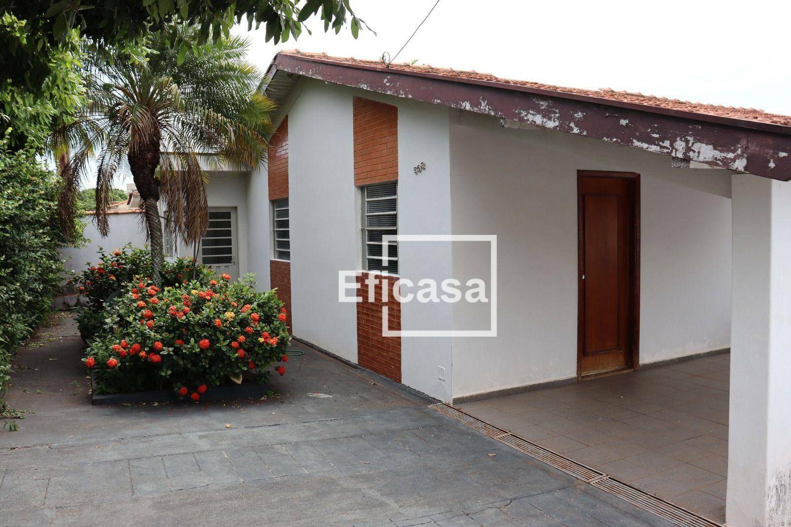 Casa à venda com 3 quartos, 220m² - Foto 10