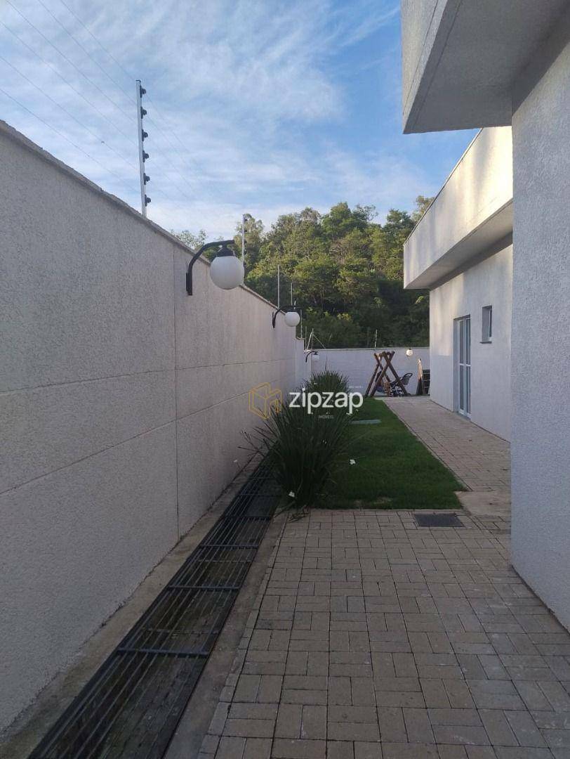 Apartamento à venda e aluguel com 2 quartos, 50m² - Foto 11