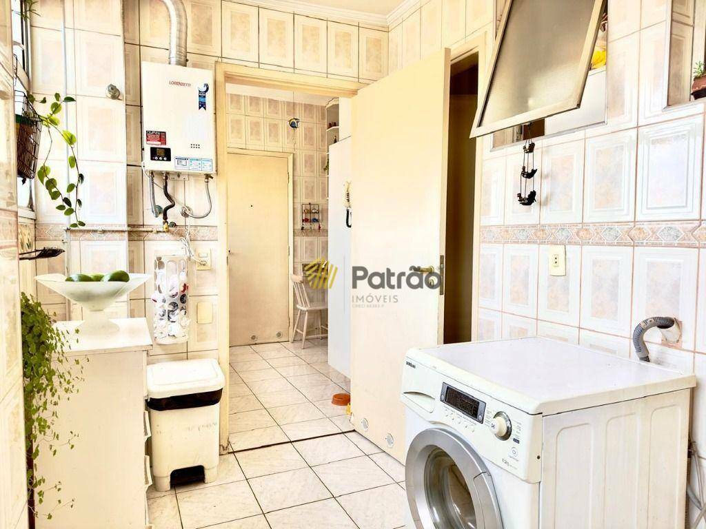 Apartamento à venda com 3 quartos, 127m² - Foto 6