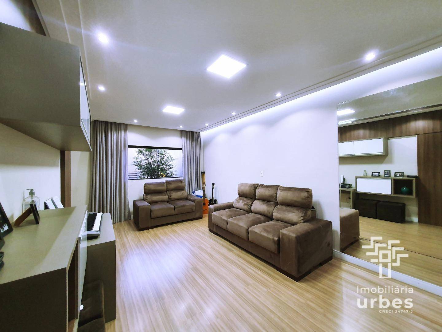 Casa, 3 quartos, 240 m² - Foto 7