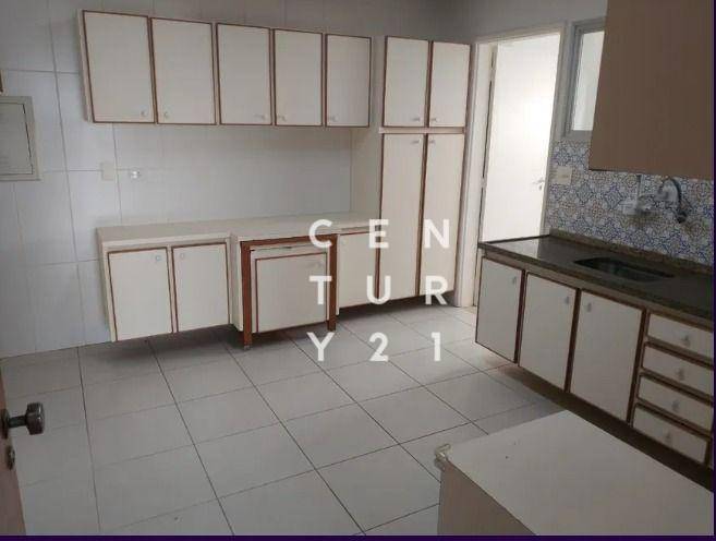 Apartamento à venda com 3 quartos, 114m² - Foto 9