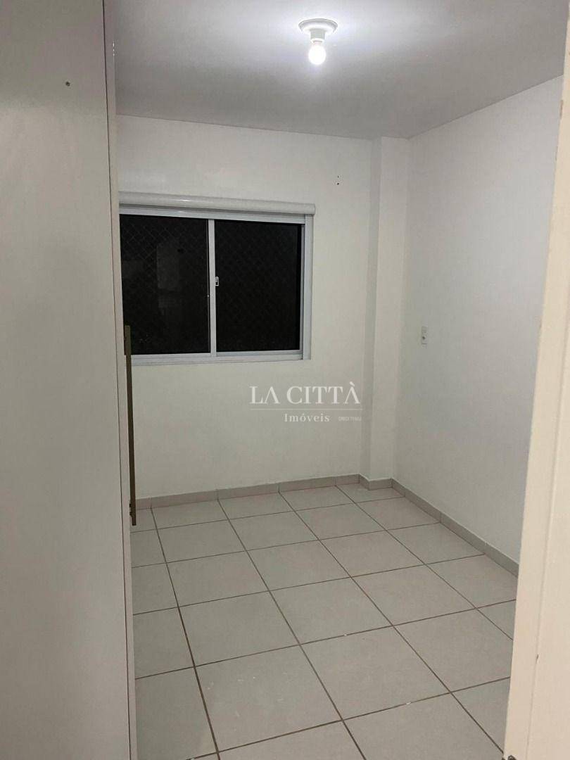 Apartamento à venda com 2 quartos, 45m² - Foto 14