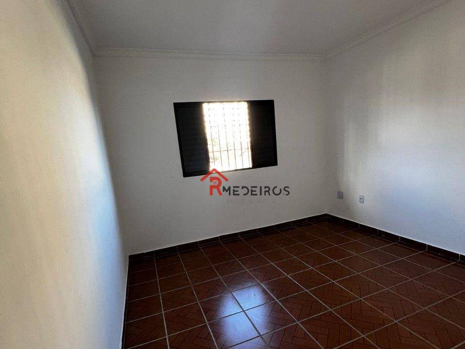 Casa à venda com 2 quartos, 95m² - Foto 10