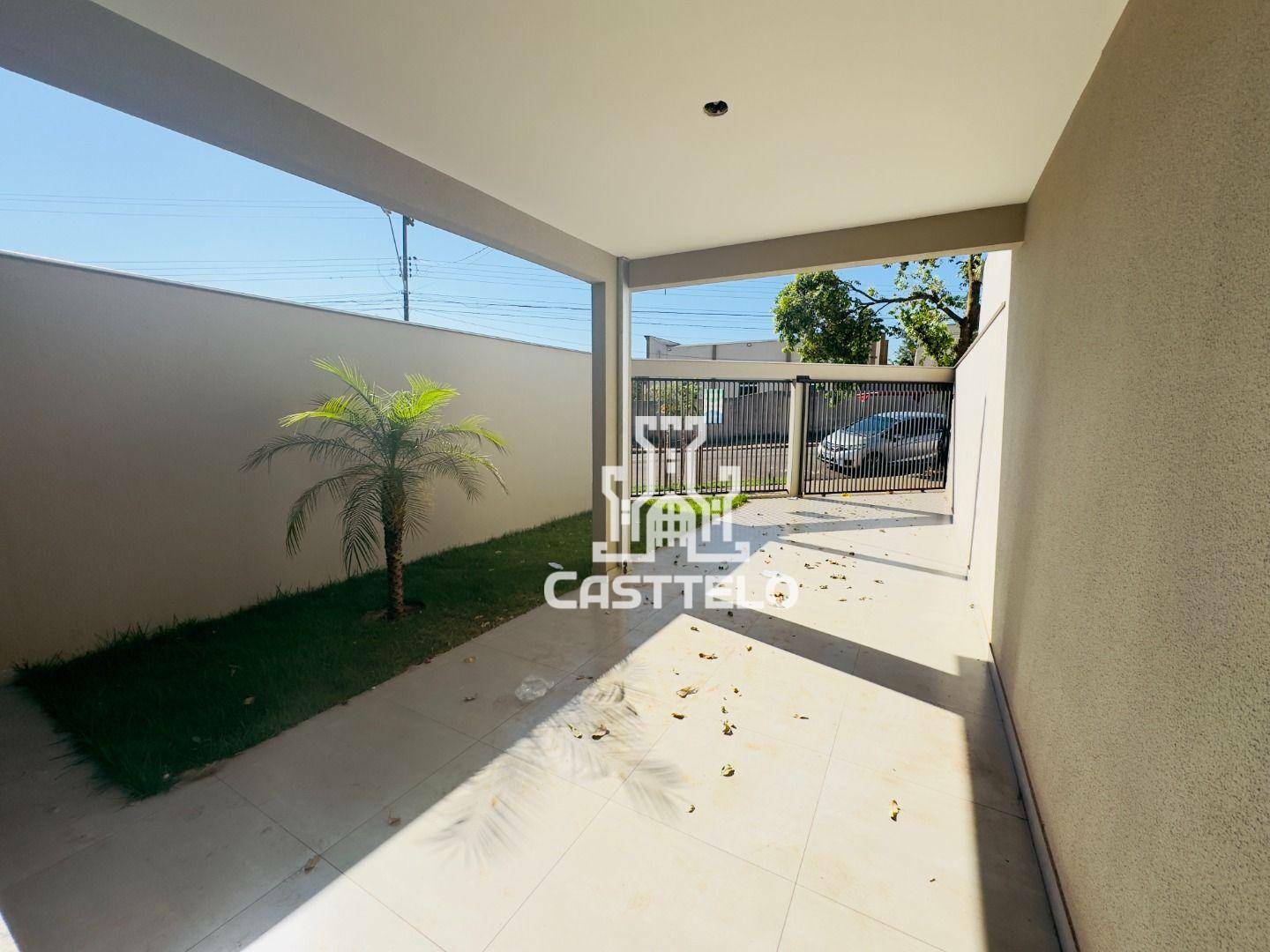 Casa à venda com 3 quartos, 93m² - Foto 2