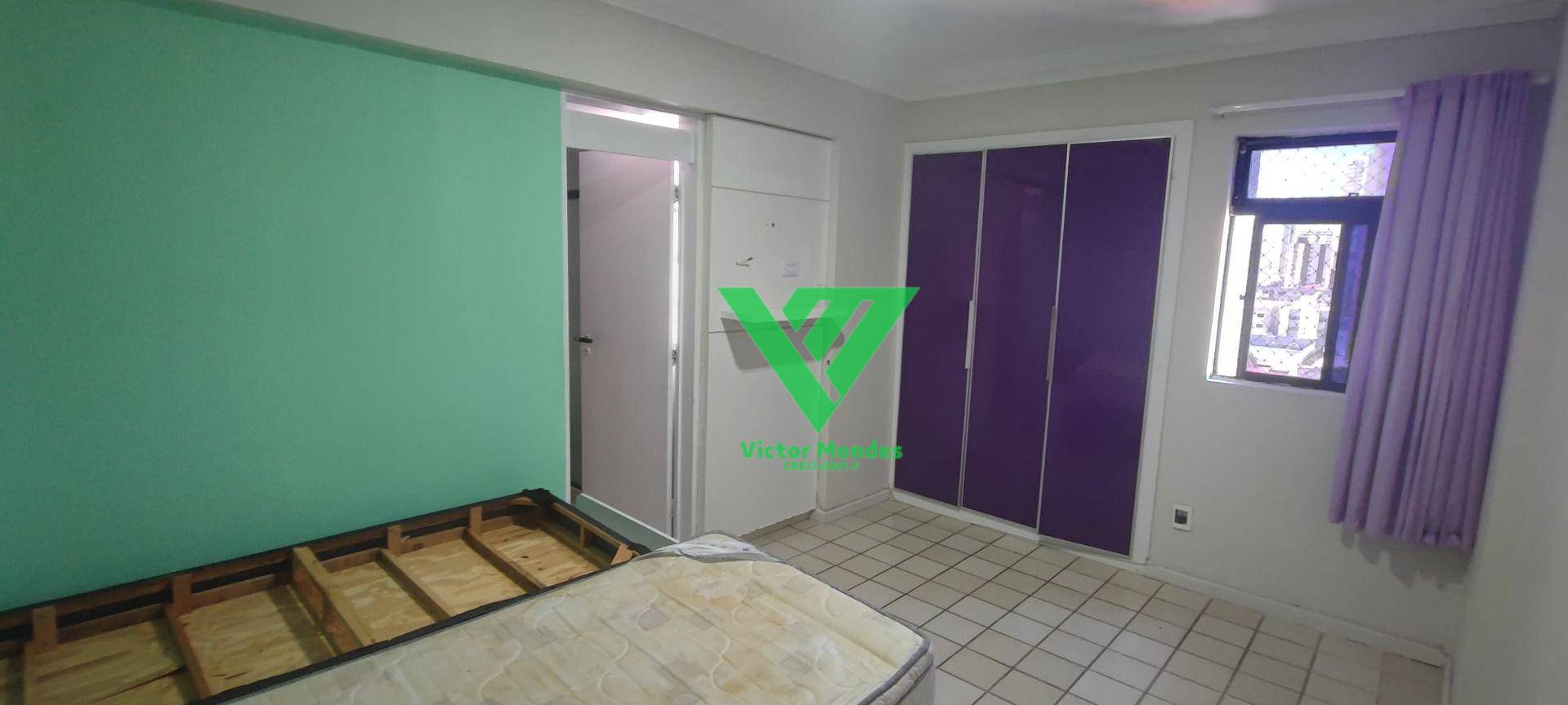 Apartamento para alugar com 4 quartos, 200m² - Foto 4