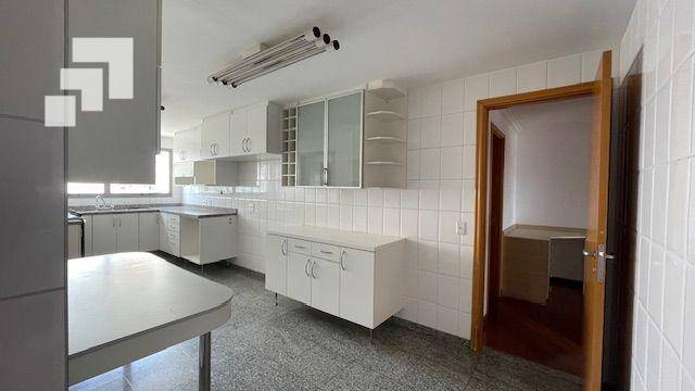 Apartamento para alugar com 4 quartos, 170m² - Foto 39