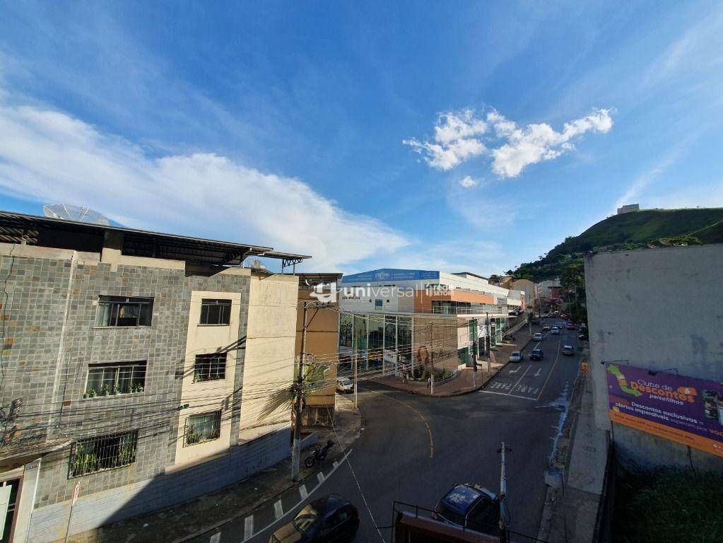 Casa de Condomínio à venda e aluguel com 4 quartos, 250m² - Foto 19
