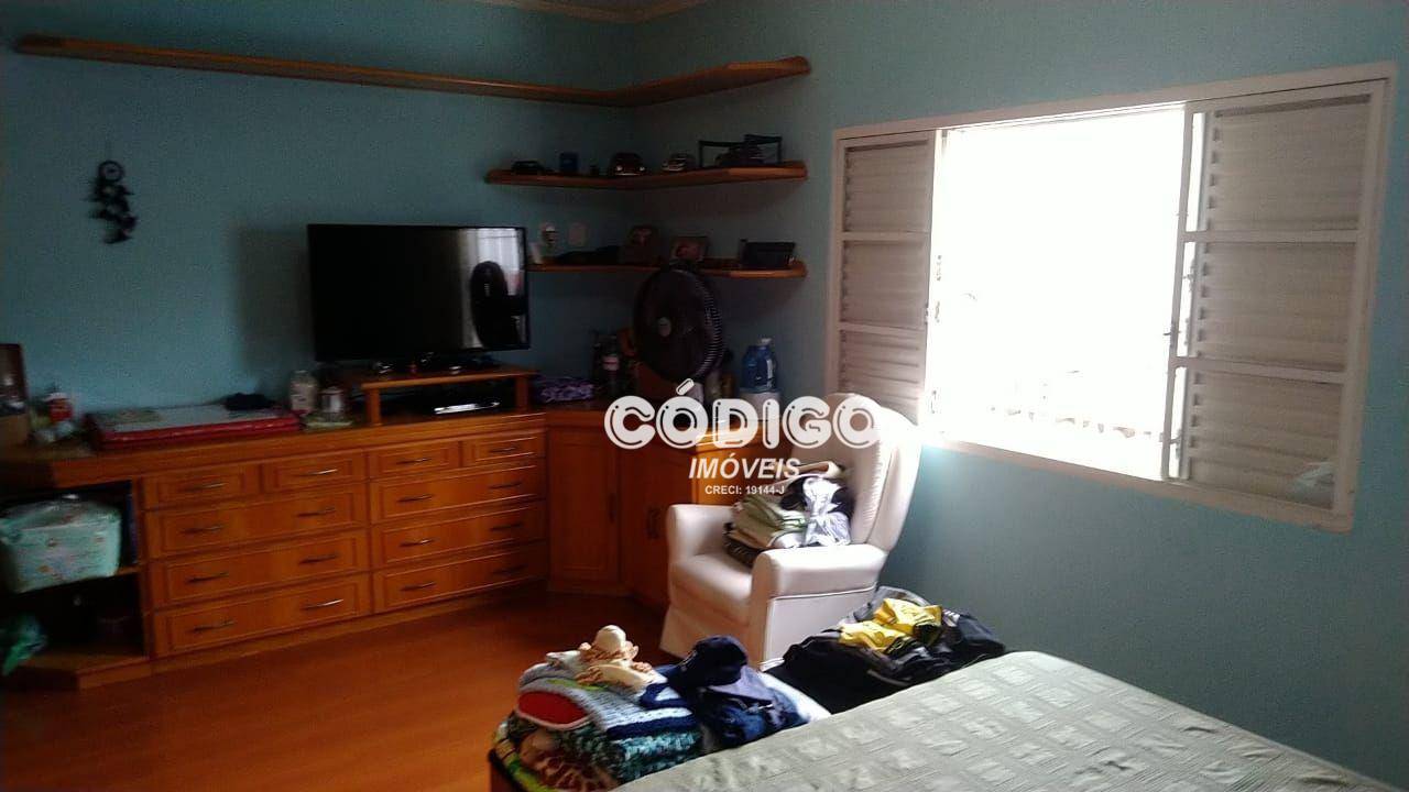 Sobrado à venda com 3 quartos, 250m² - Foto 27