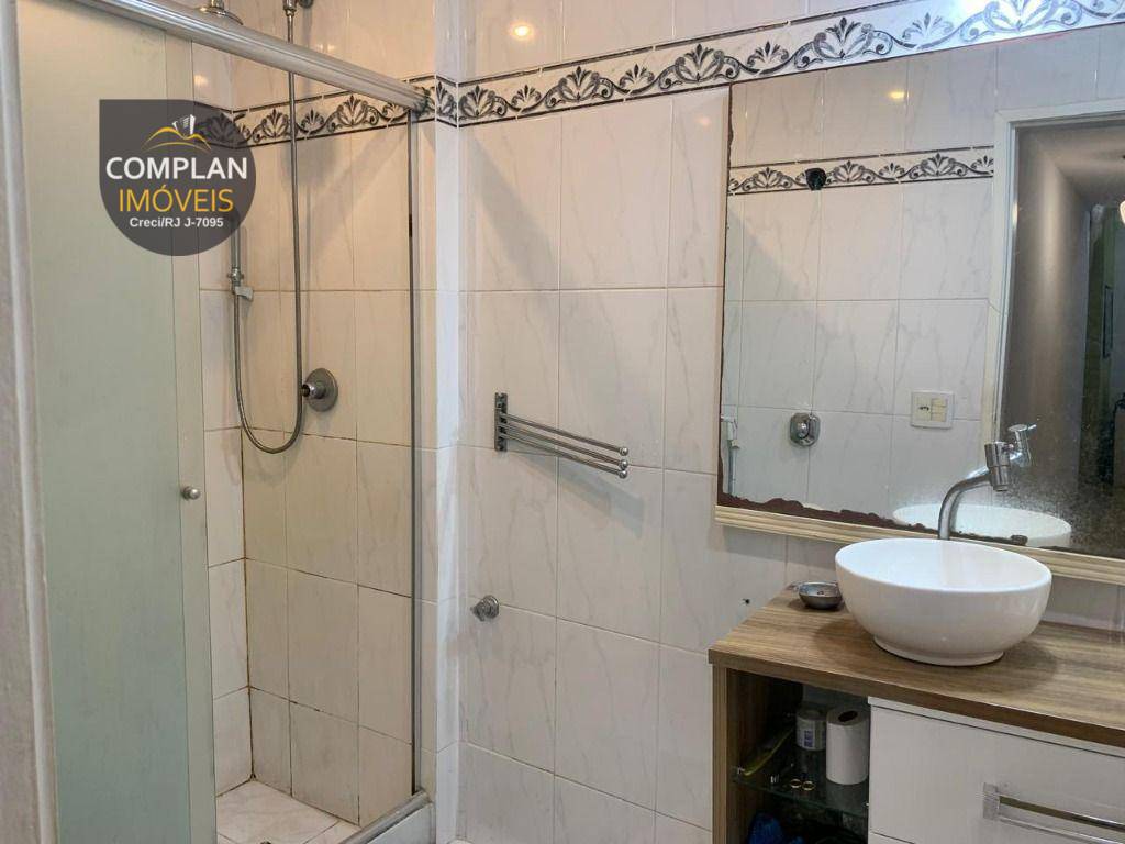 Apartamento à venda com 2 quartos, 63m² - Foto 9