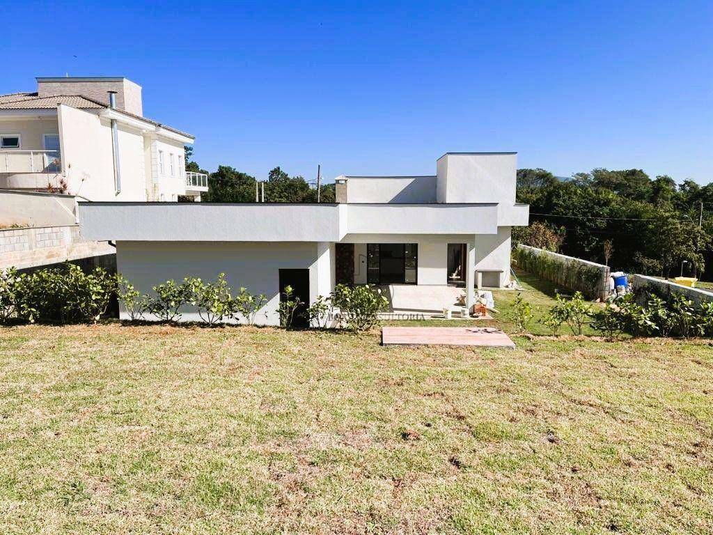 Casa de Condomínio à venda com 4 quartos, 380m² - Foto 14