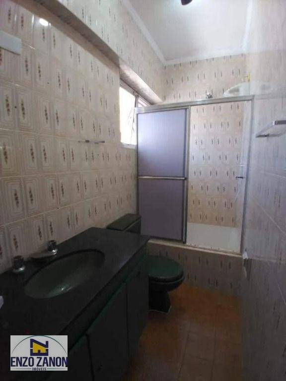 Sobrado para alugar com 3 quartos, 200m² - Foto 18