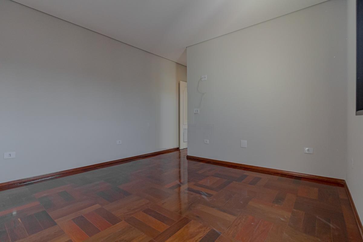 Casa à venda com 3 quartos, 261m² - Foto 24