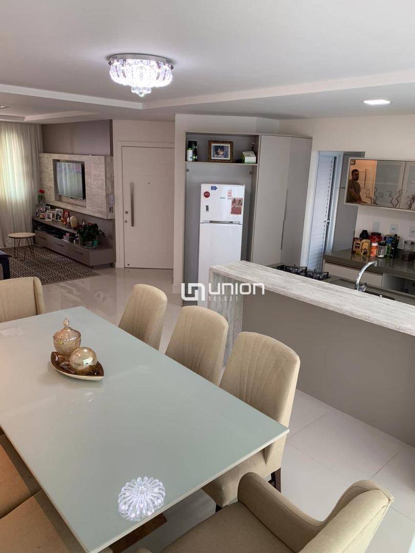 Apartamento à venda com 3 quartos, 133m² - Foto 4