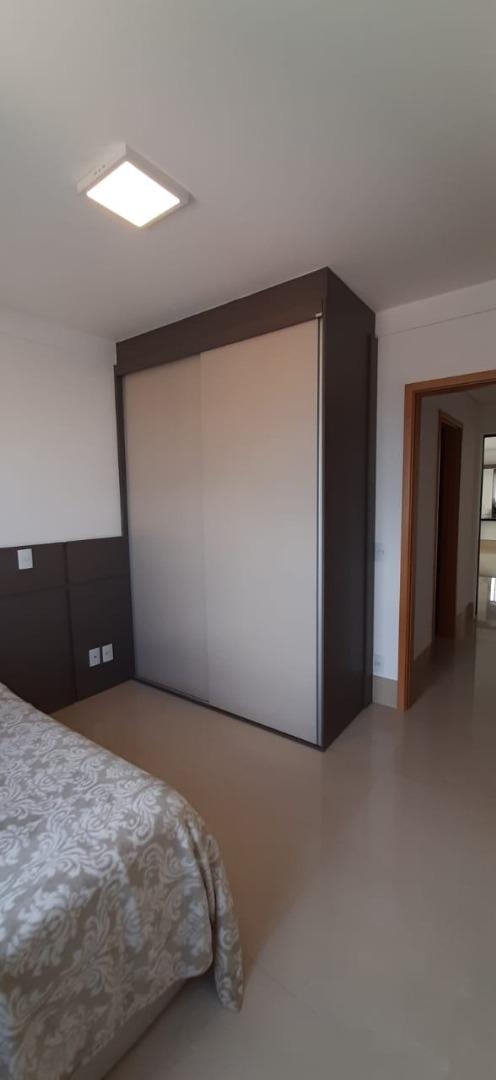 Apartamento à venda com 3 quartos, 145m² - Foto 5