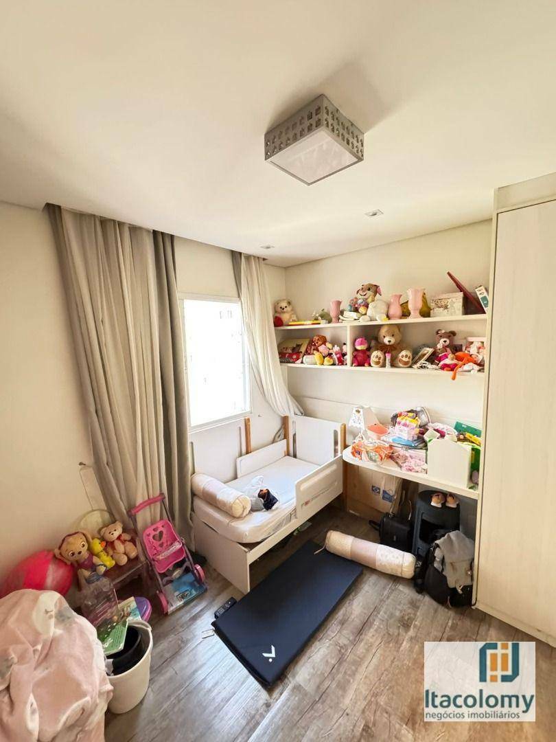 Apartamento à venda com 2 quartos, 70m² - Foto 15