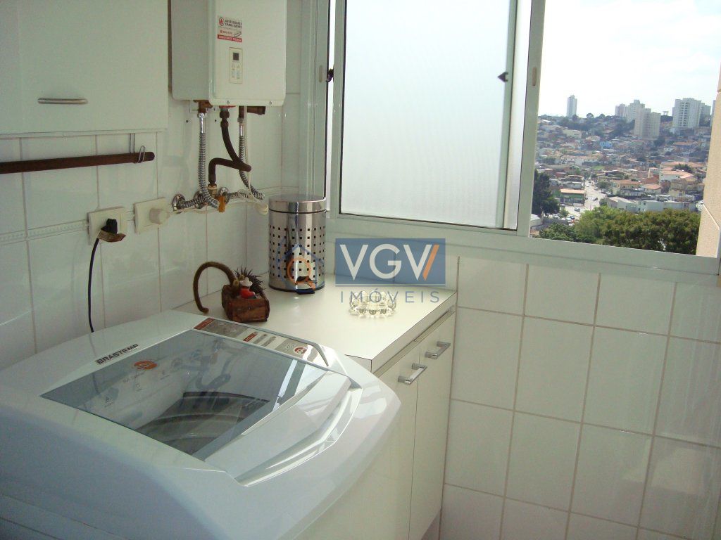 Apartamento à venda com 3 quartos, 70m² - Foto 11